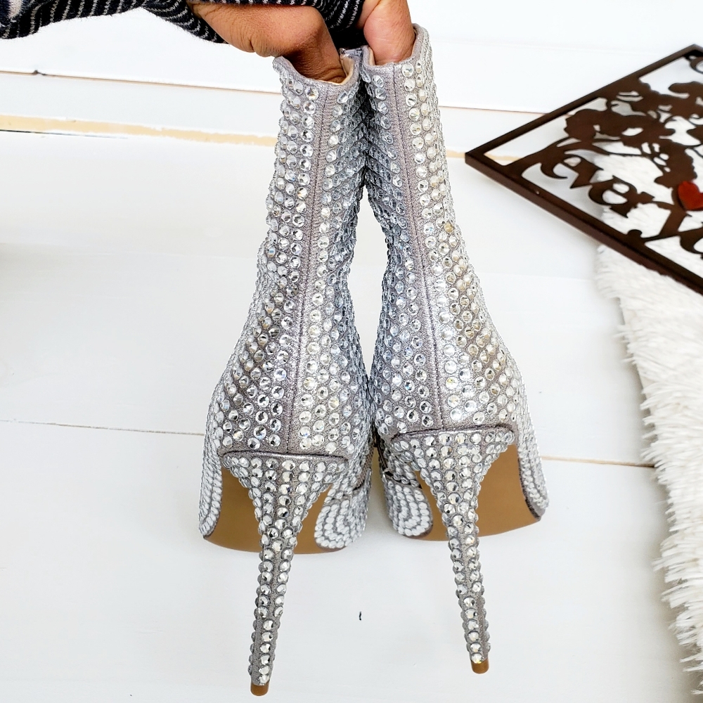 Steve Madden Winnings Rhinestone Booties - Picture 5 of 8
